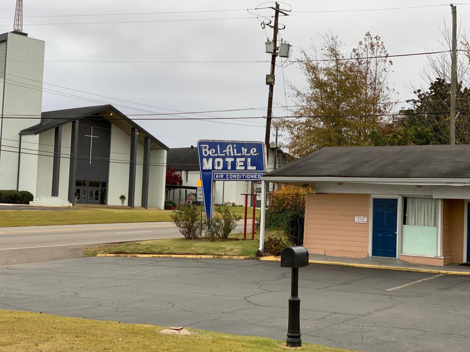 Bel-Aire Motel タスカルーサ エクステリア 写真