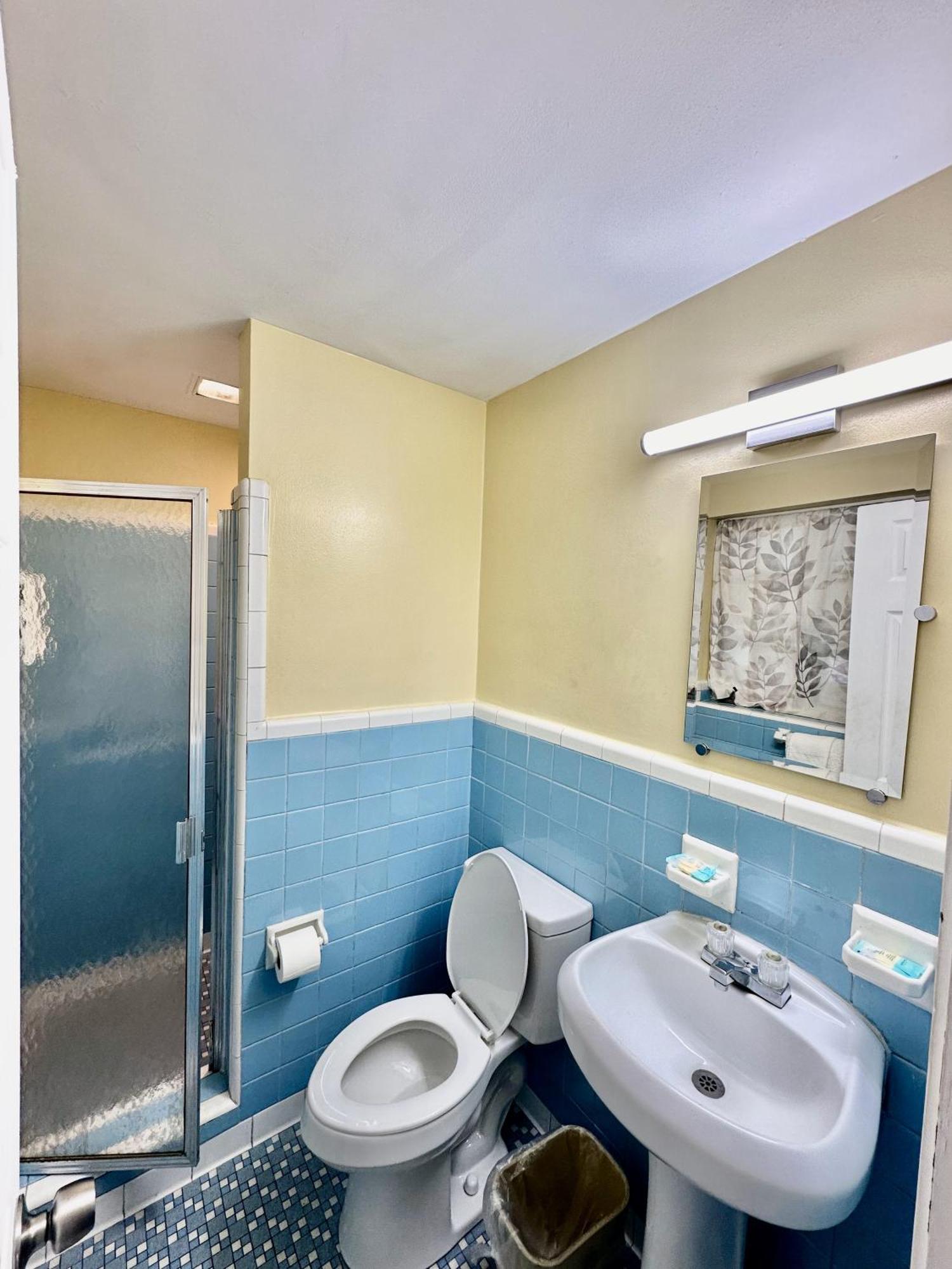 Bel-Aire Motel タスカルーサ エクステリア 写真